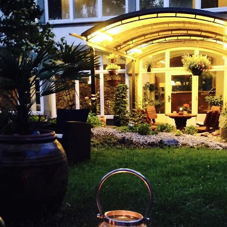 Dein Gutshof Hotel & Ferienwohnungen ゲルリッツ エクステリア 写真