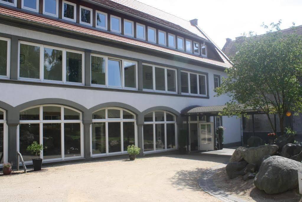 Dein Gutshof Hotel & Ferienwohnungen ゲルリッツ エクステリア 写真