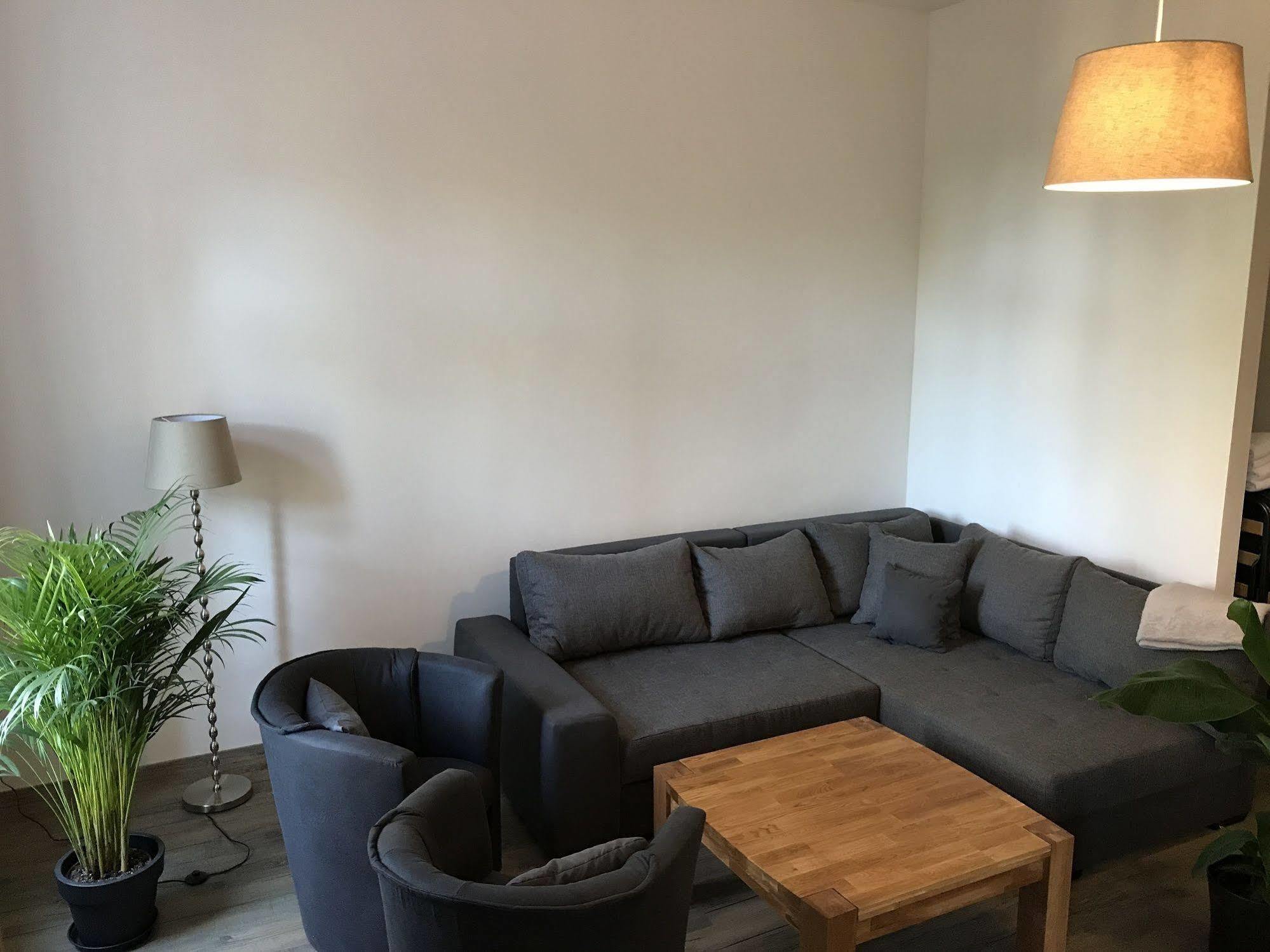 Dein Gutshof Hotel & Ferienwohnungen ゲルリッツ エクステリア 写真